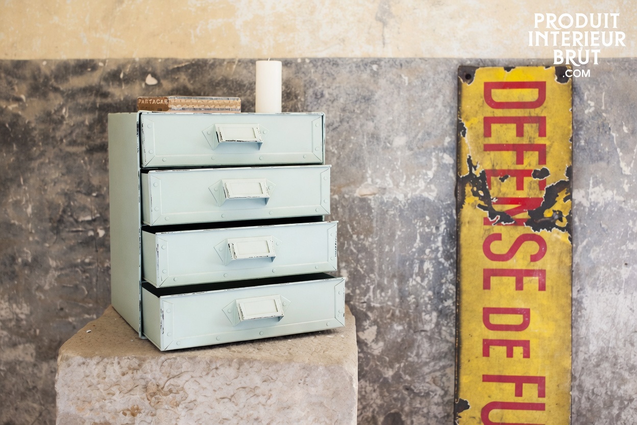 Petite promo sur cette petite commode de style industriel rétro – P.I.B.