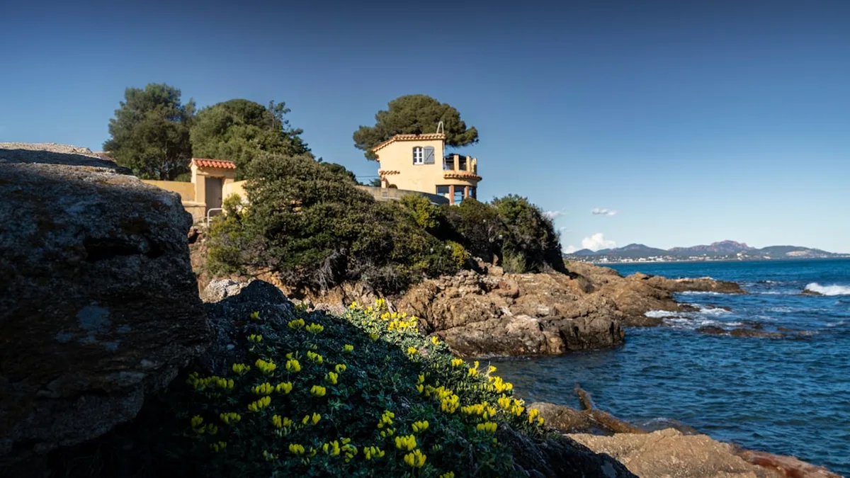 partir pour frejus comment se loger — Partir pour Fréjus, comment se loger ?